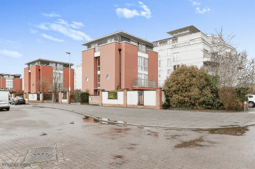 GIF of a two-bedroom apartment in the Freemans Meadow estate